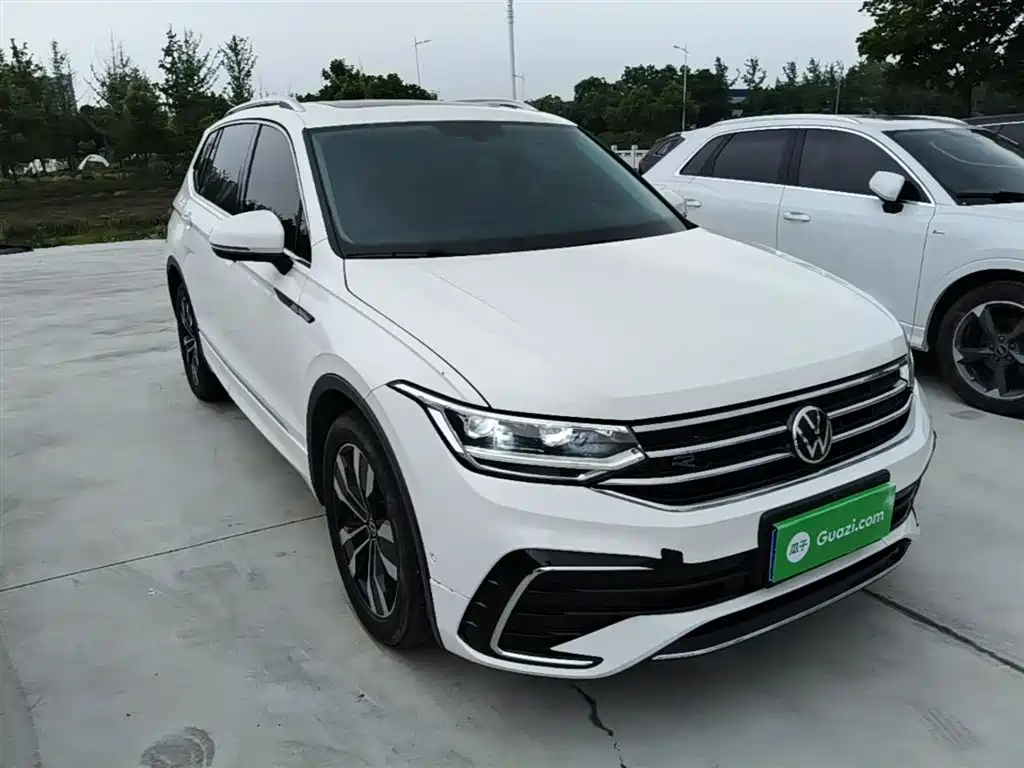 Volkswagen Tiguan L 2021 — фото 4