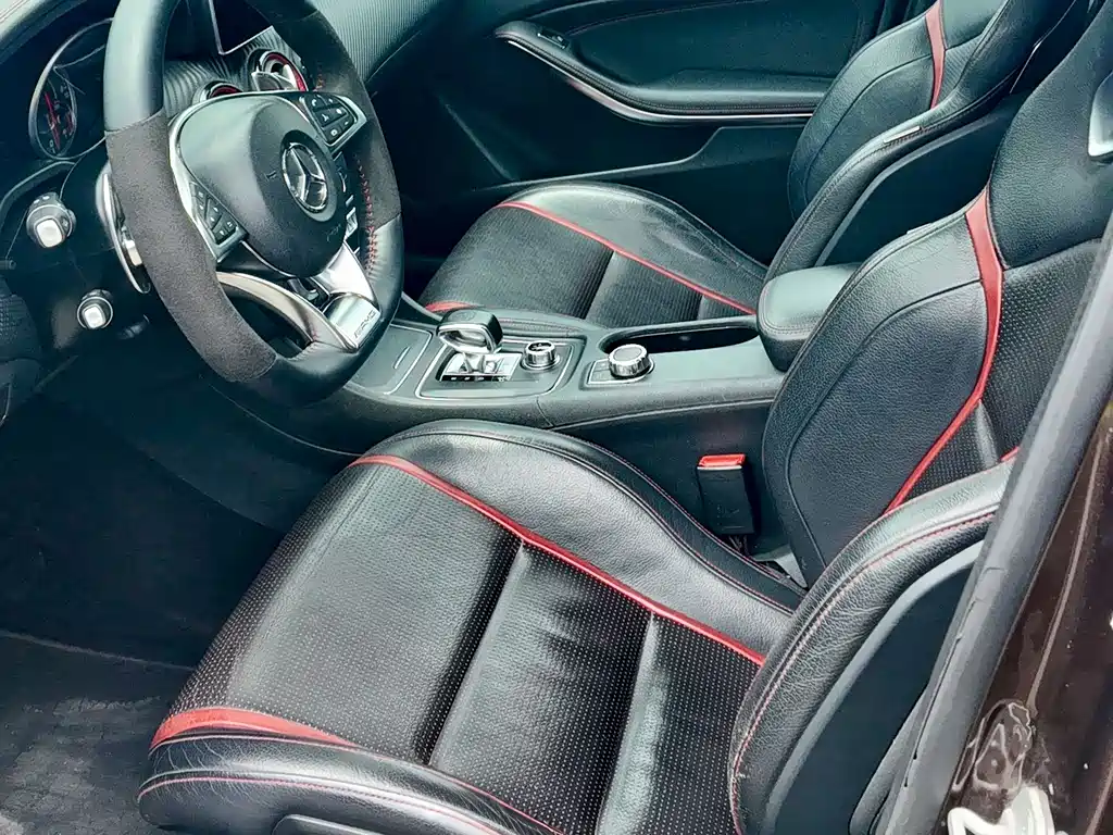 Mercedes-Benz A-Class AMG 2016 — фото 21