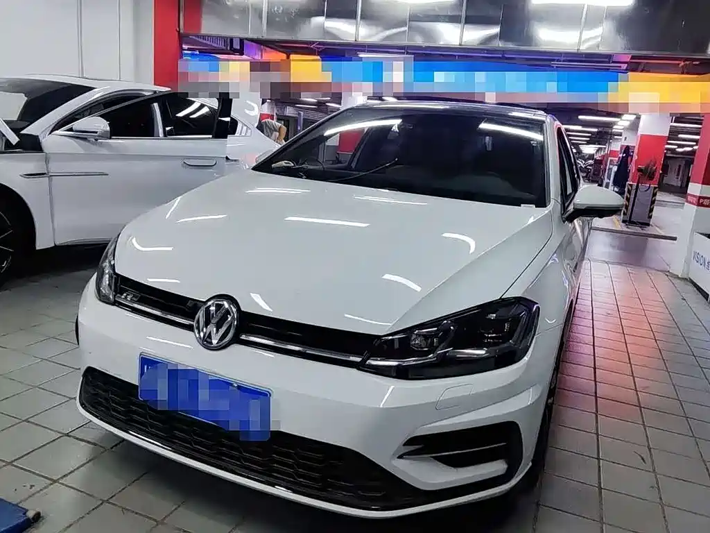 Volkswagen Golf 2020