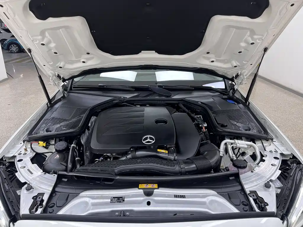 Mercedes-Benz C-Class 2022 — фото 32