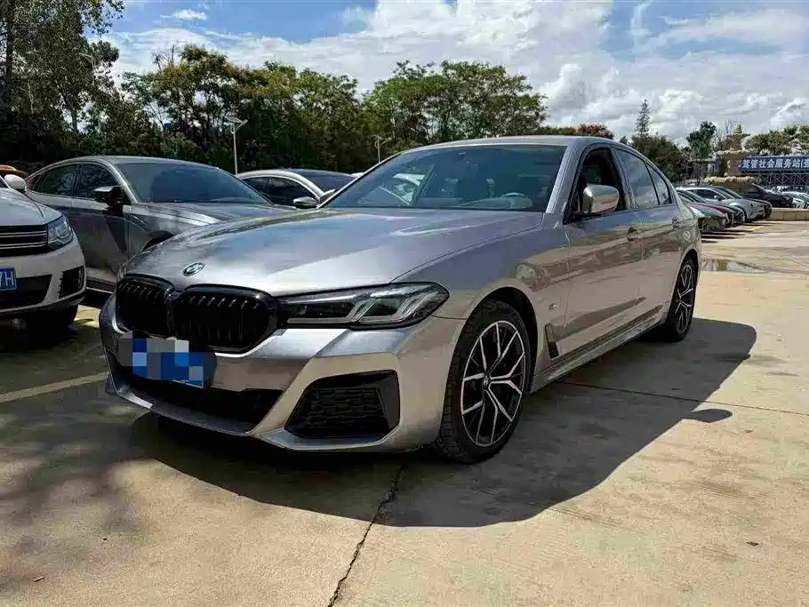 BMW 5 Series 2023