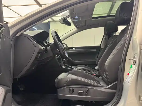 Volkswagen Magotan 2021