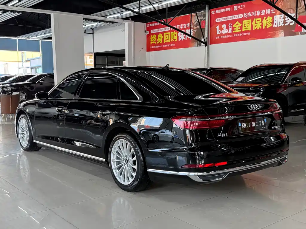 Audi A8 2021