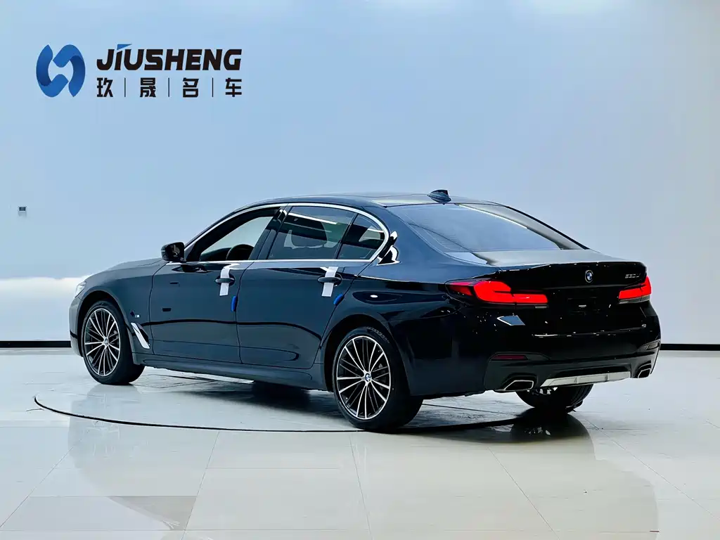 BMW 5 Series 2022