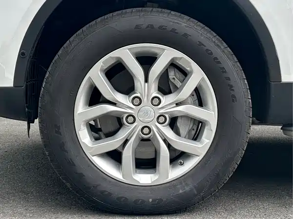 Land Rover Discovery 2019