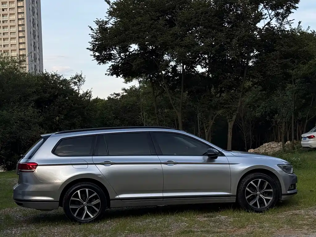 Volkswagen Viloran 2019 — фото 12