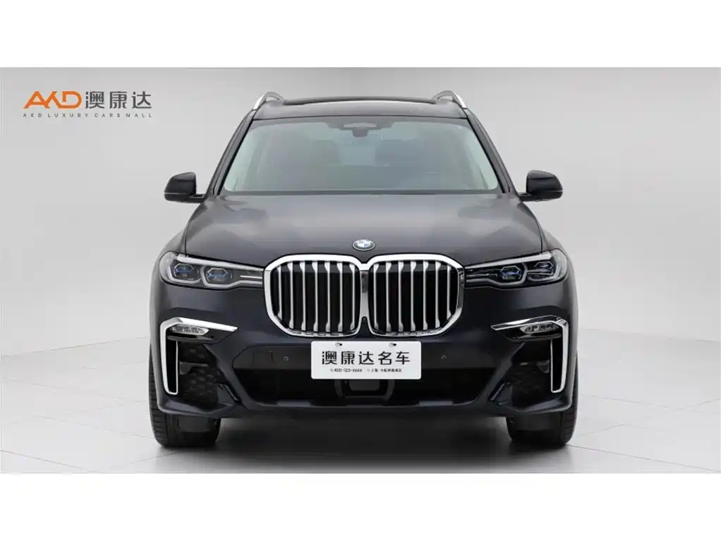 BMW X7 2021