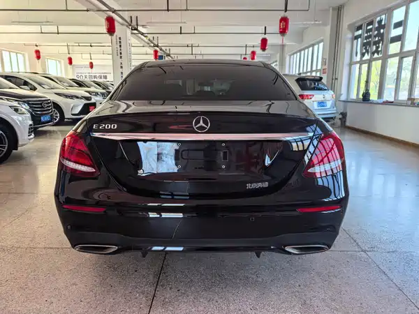 Mercedes-Benz E-Class 2018