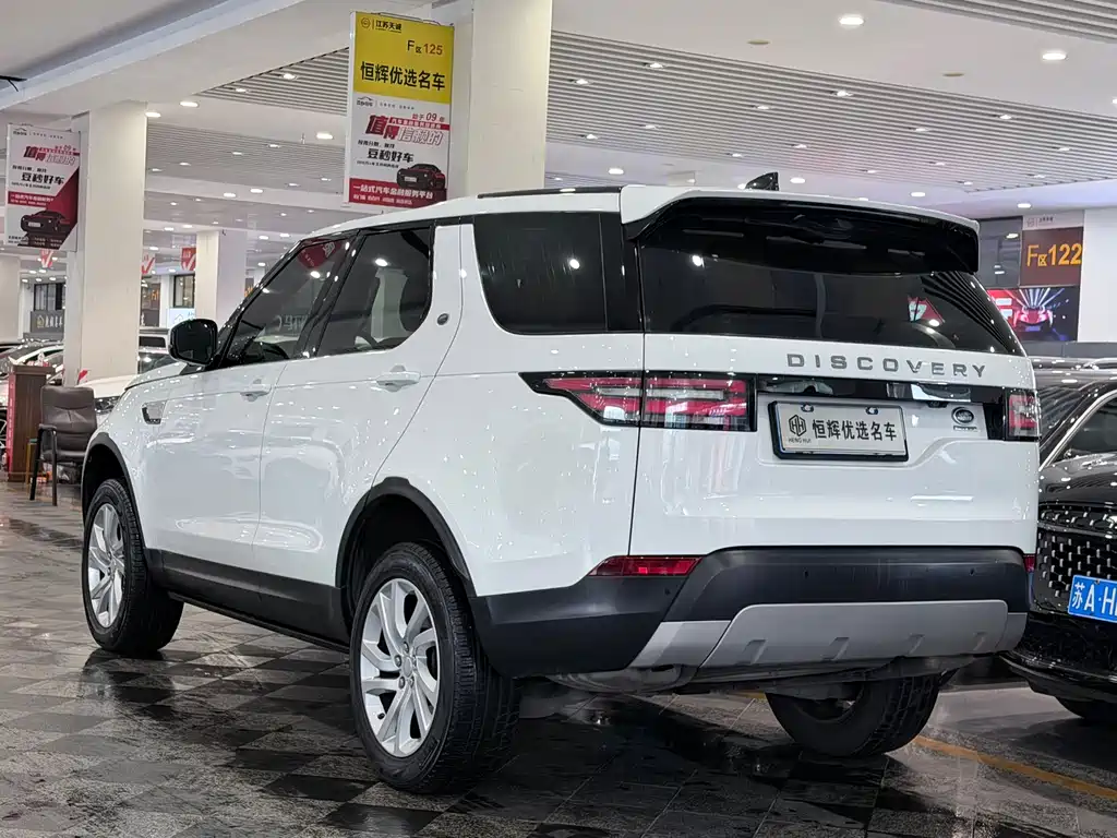 Land Rover Discovery 2017 — фото 4
