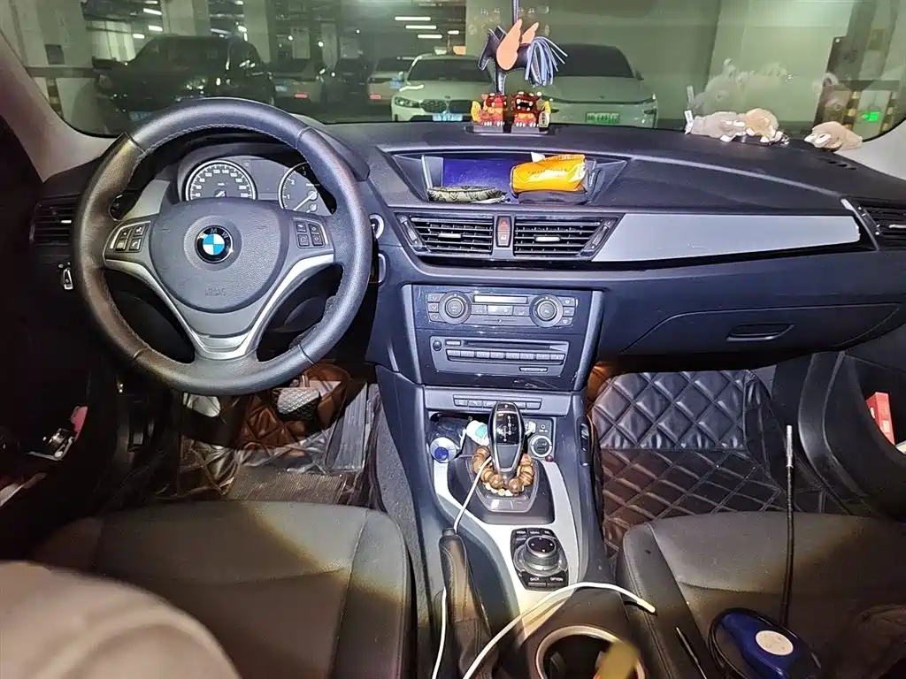 BMW X1 2014 — фото 13
