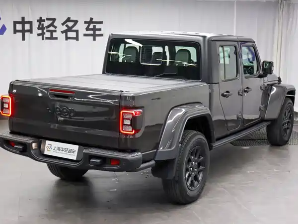 Jeep Gladiator 2023