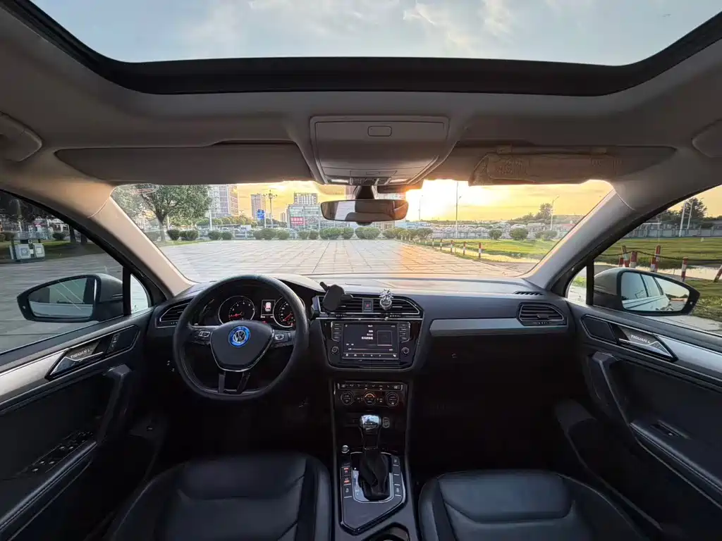 Volkswagen Tiguan L 2018