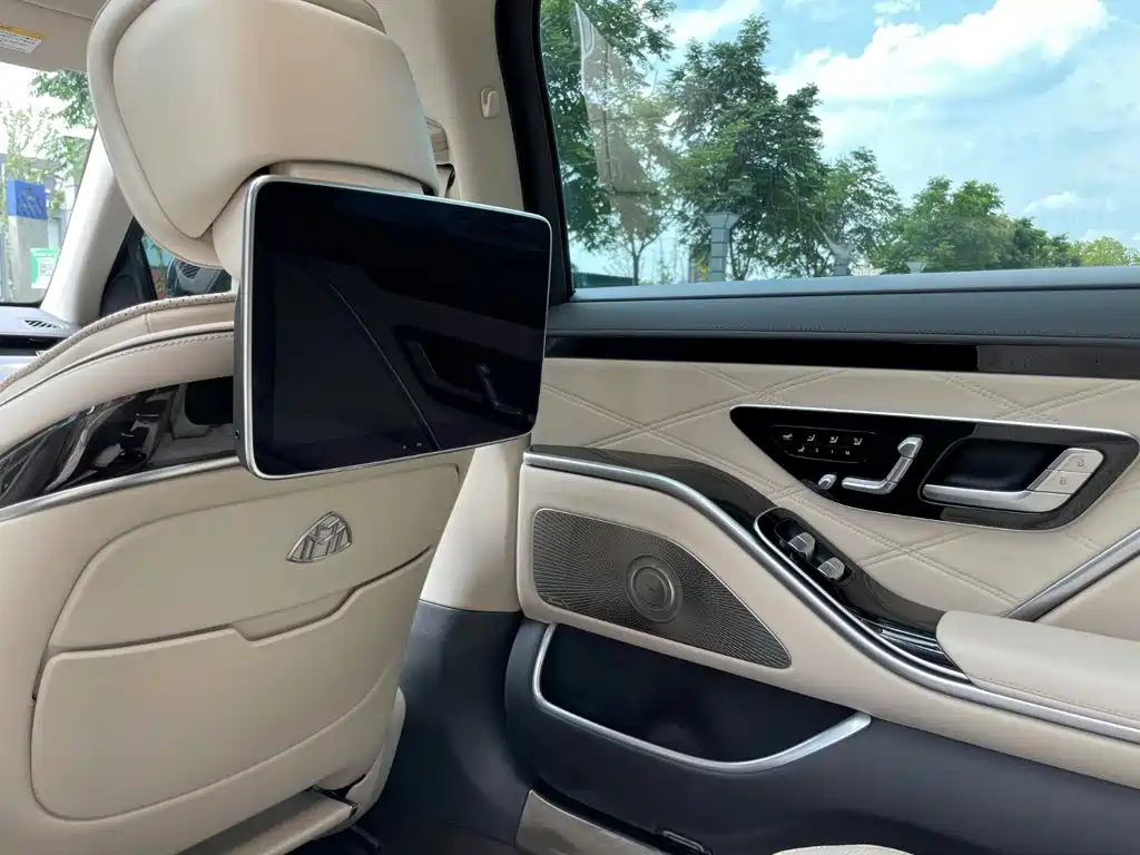 Mercedes-Benz Maybach S-Class 2025 — фото 15