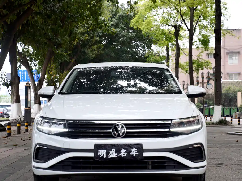 Volkswagen Bora 2024