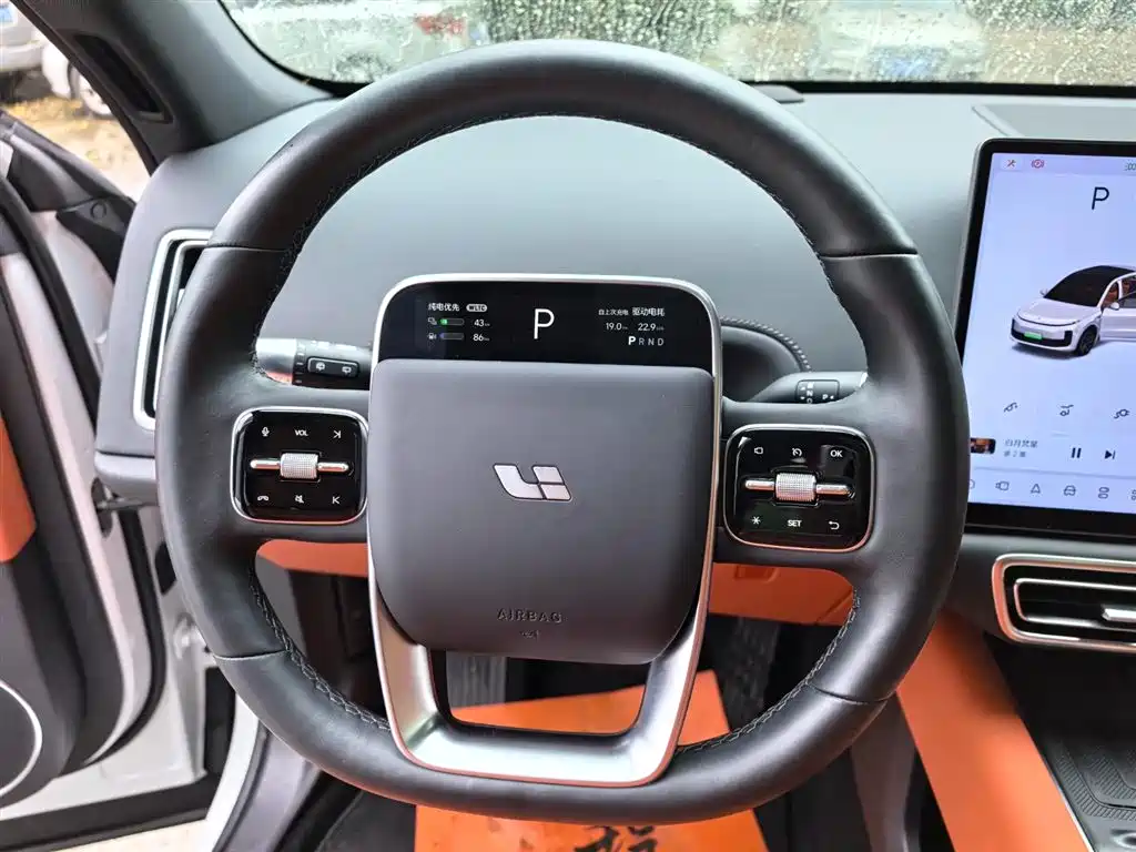 Li Auto Li L6 2024