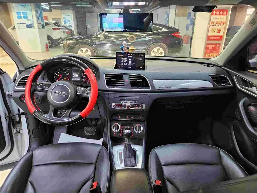 Audi Q3 2015