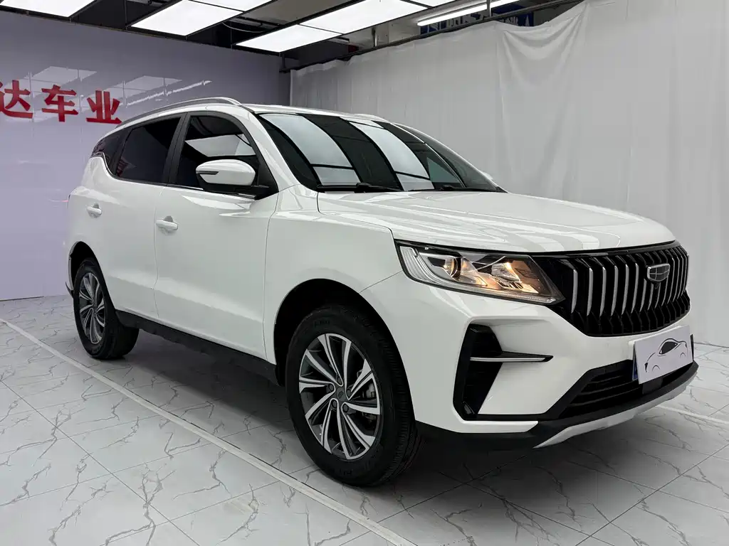 Geely Vision X6 2022 — фото 3