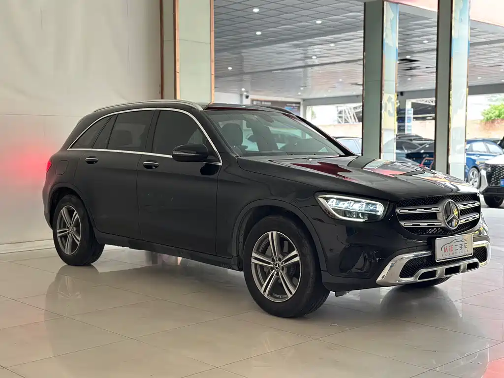 Mercedes-Benz GLC 2021