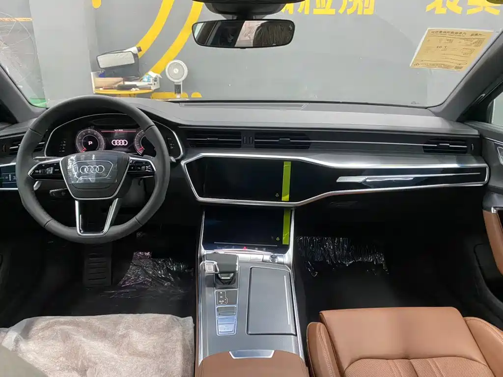 Audi A6L 2025