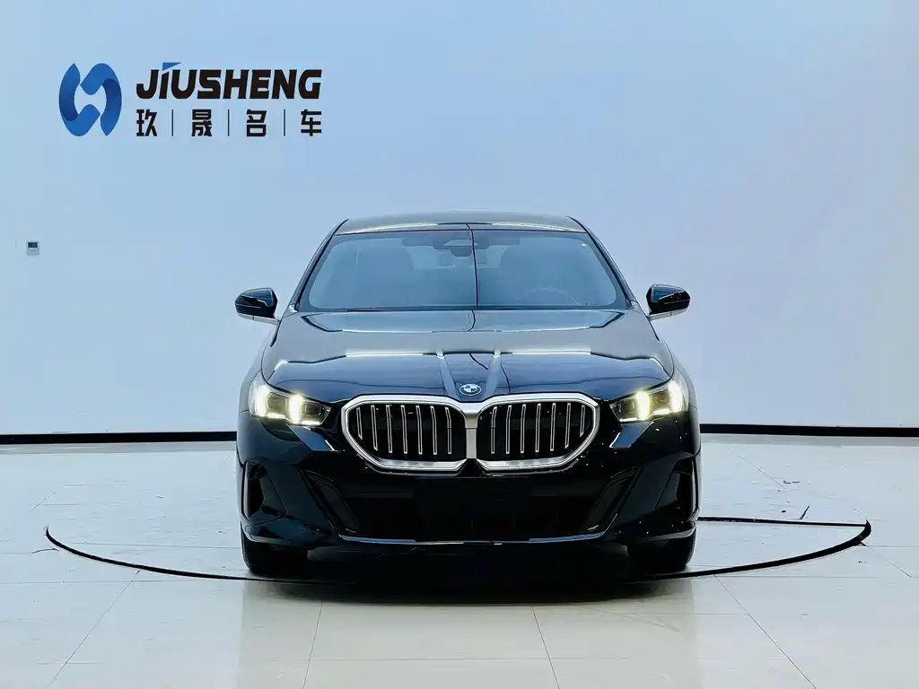 BMW 5 Series 2026