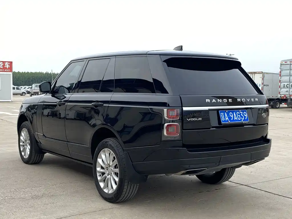 Land Rover Range Rover 2021 — фото 9