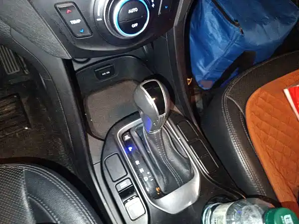 Hyundai Santa Fe 2016
