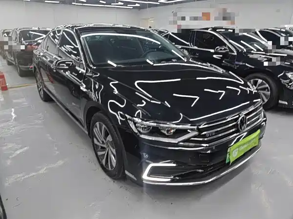 Volkswagen Magotan PHEV 2022