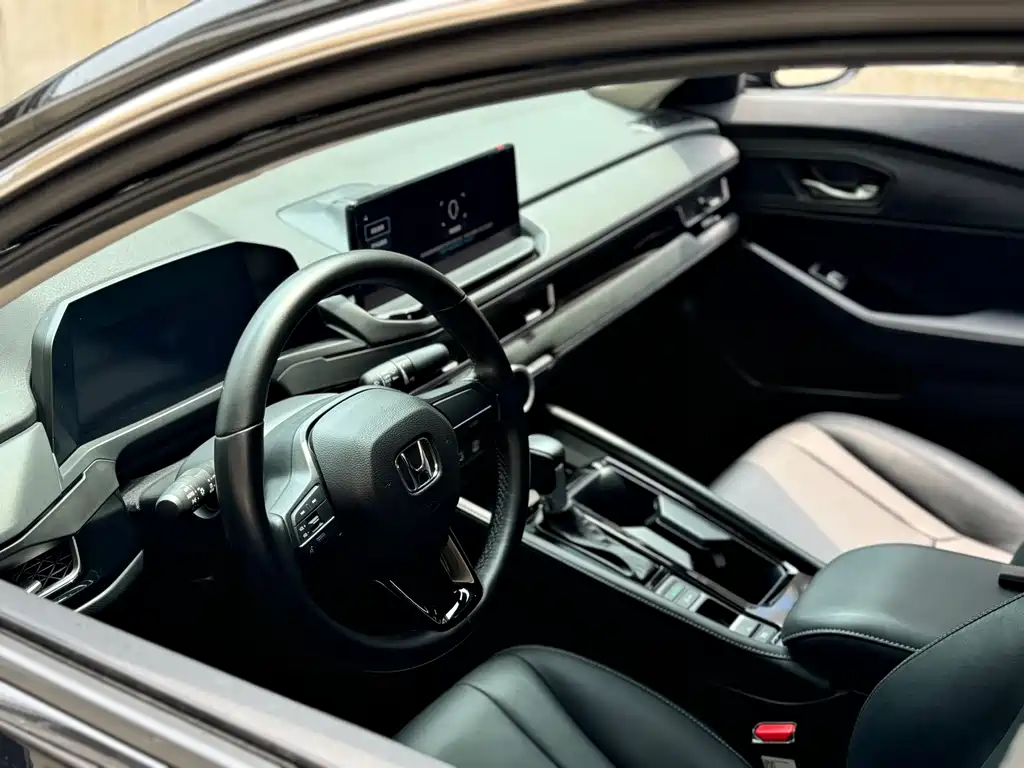 Honda Inspire 2024 — фото 9