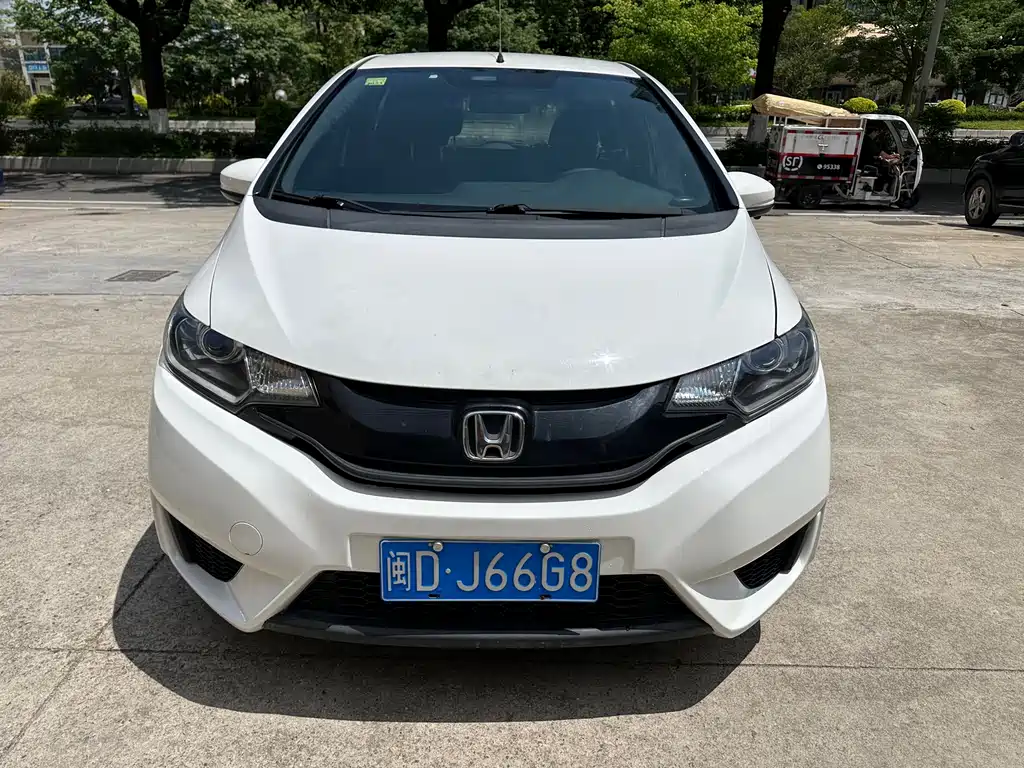 Honda Fit 2015 — фото 2