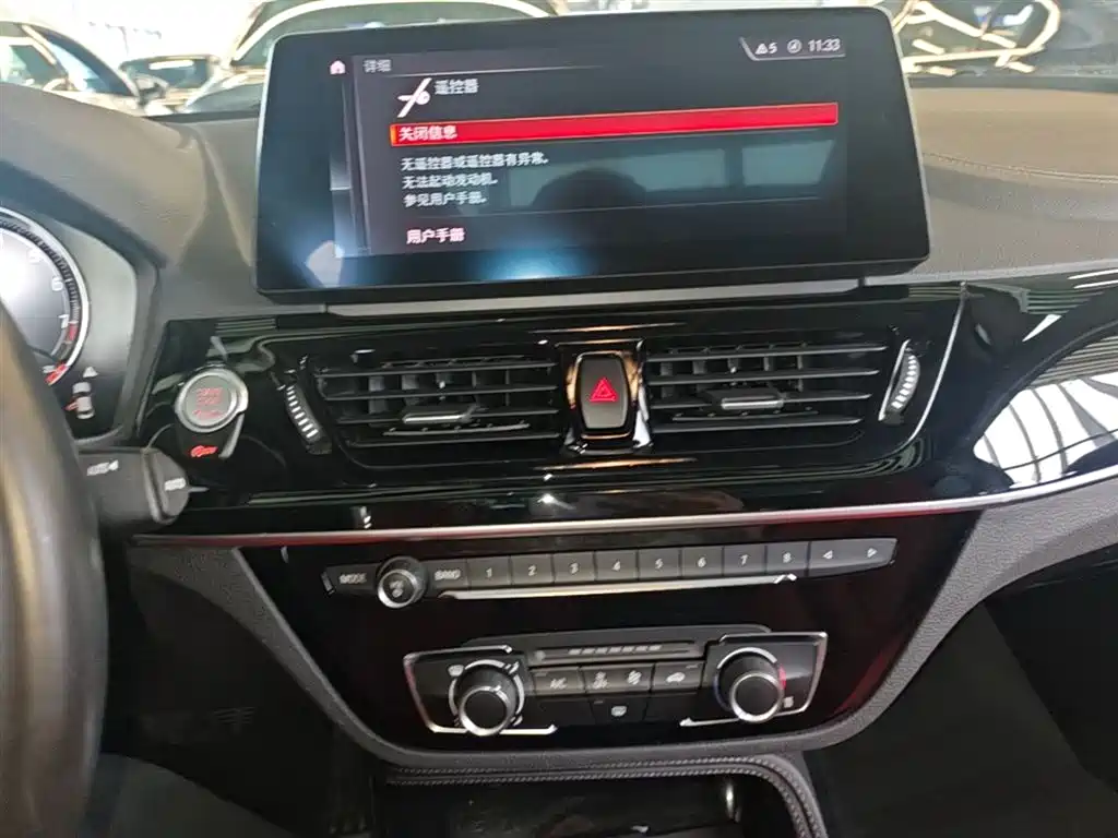 BMW 1 Series 2022 — фото 13