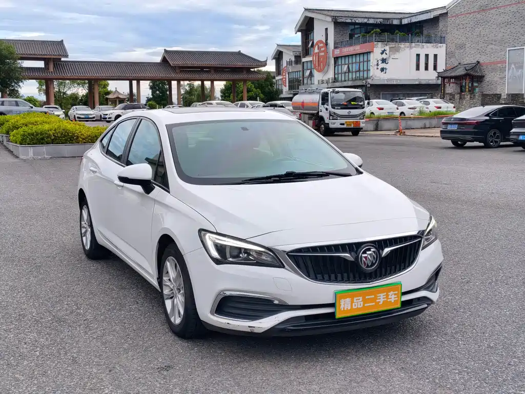 Buick Verano 2018 — фото 3