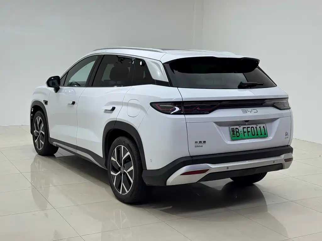 BYD Song L DM-i 2025 — фото 6
