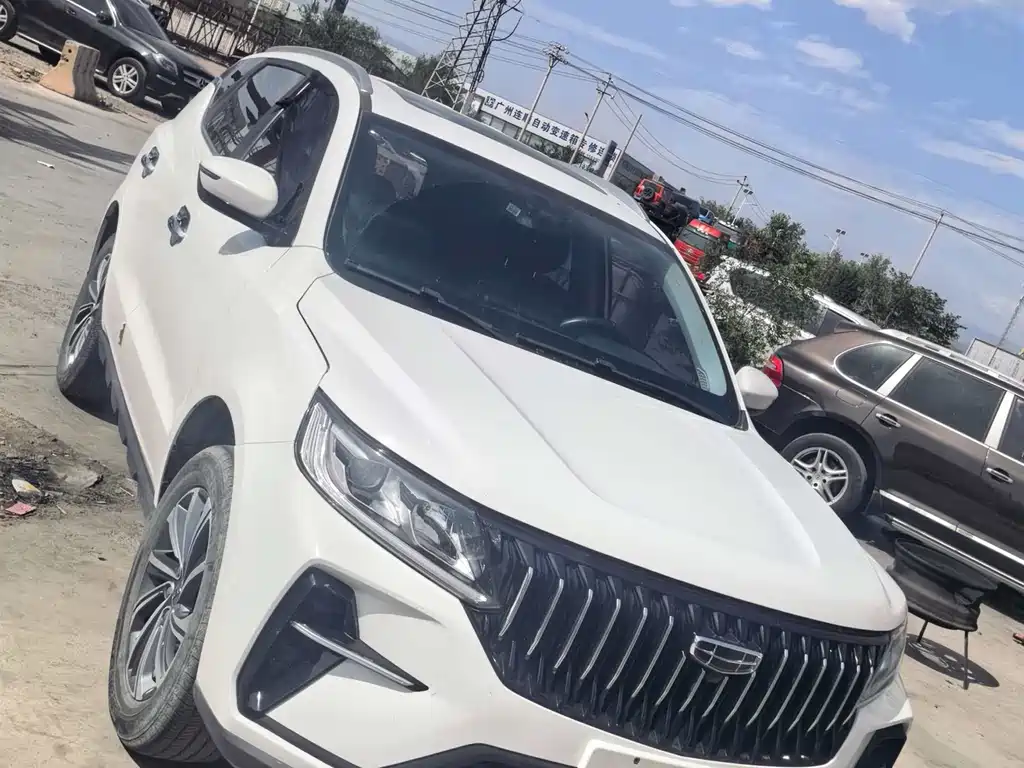 Geely Vision X6 2022