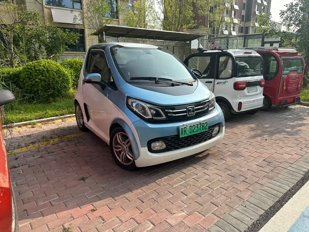 Zotye E200 2016 — фото 2