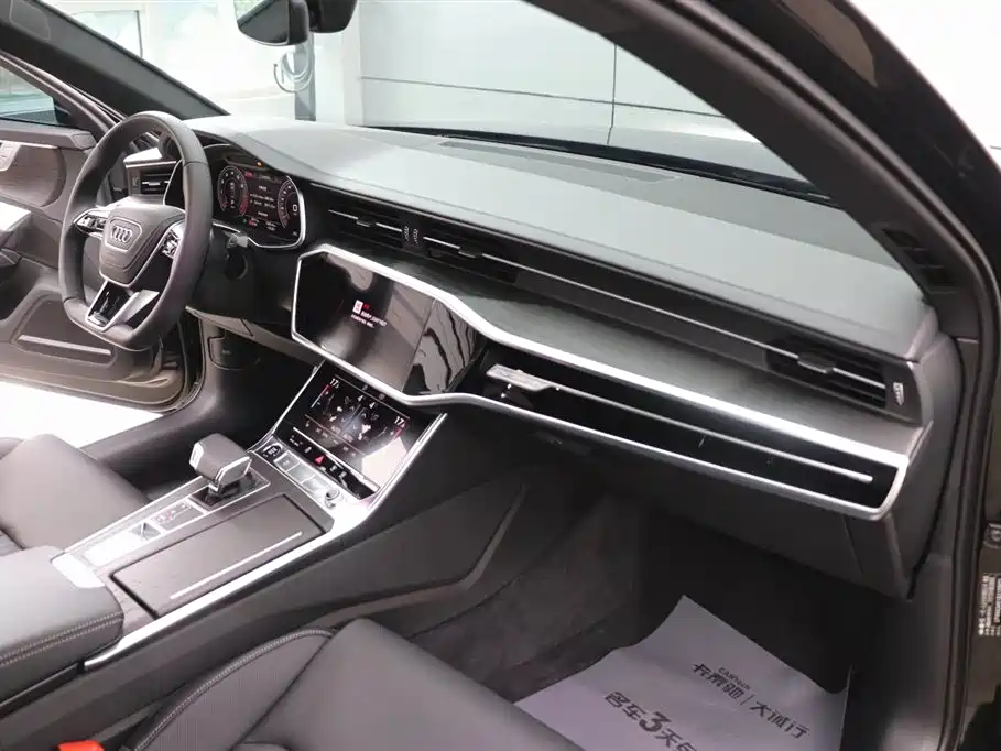 Audi A6L 2025 — фото 22