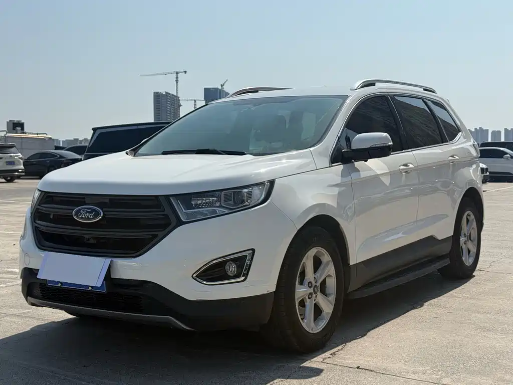 Ford Edge 2016 — фото 1
