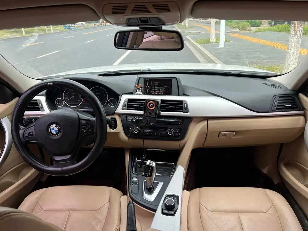 BMW 3 Series 2014