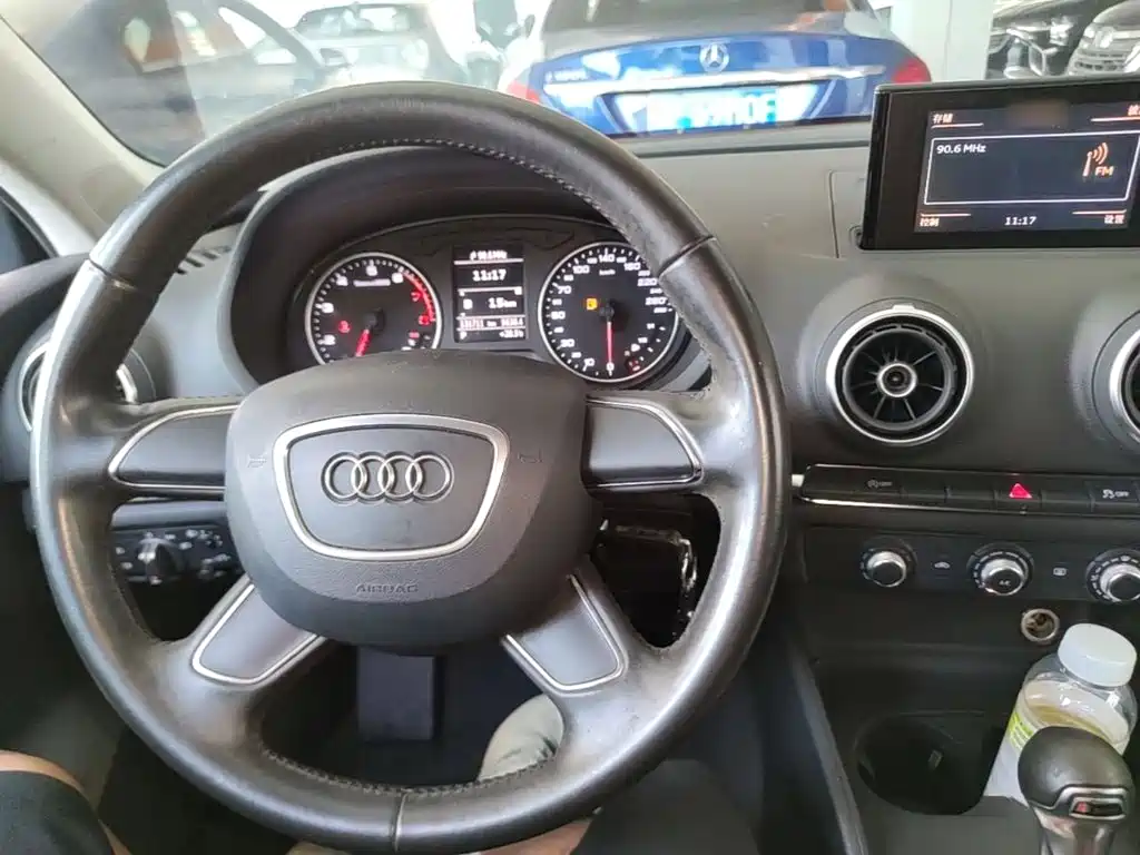 Audi A3 2015 — фото 10