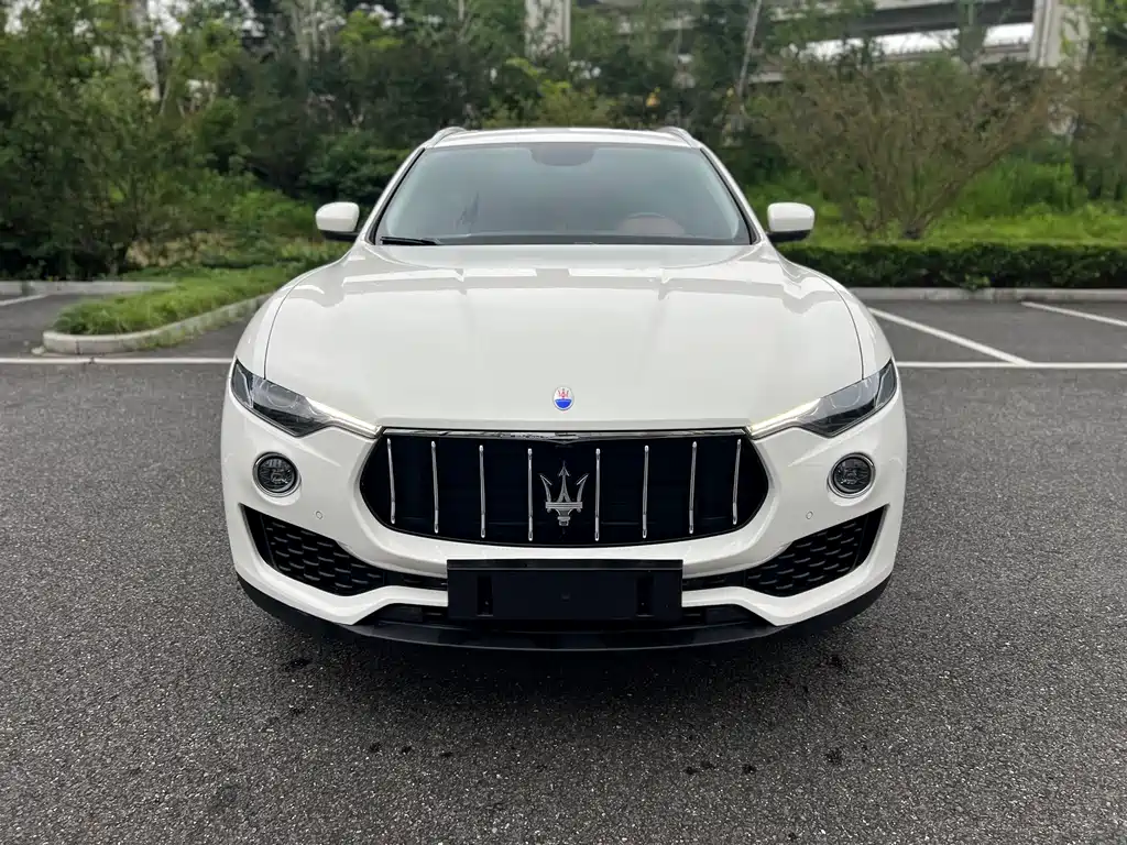 Maserati Levante 2019 — фото 2
