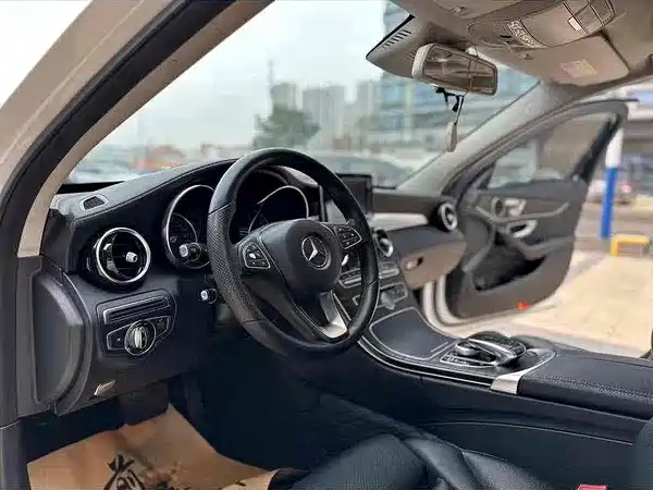 Mercedes-Benz C-Class 2016