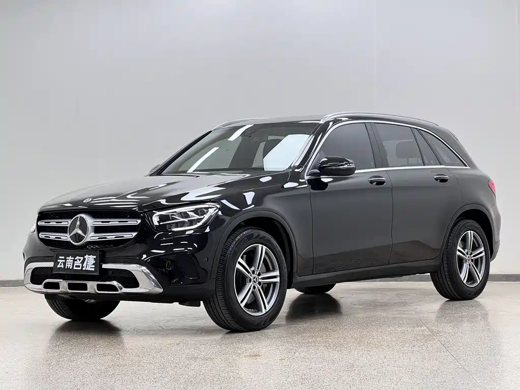 Mercedes-Benz GLC 2022 — фото 1