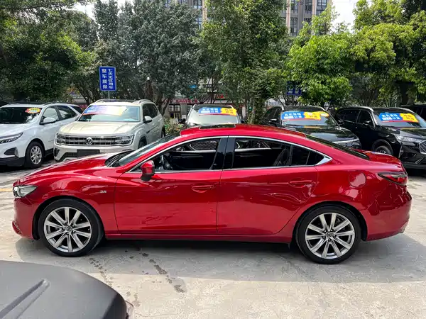 Mazda Atenza 2020