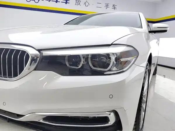 BMW 5 Series 2019