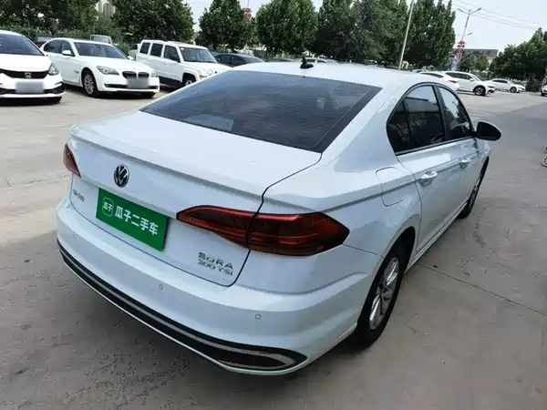 Volkswagen Bora 2023