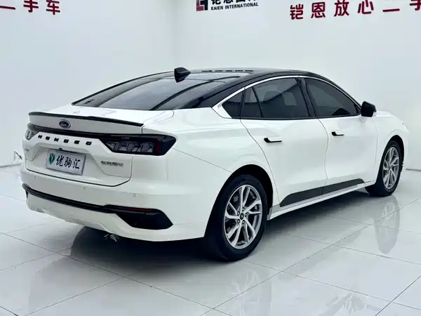 Ford Mondeo 2022