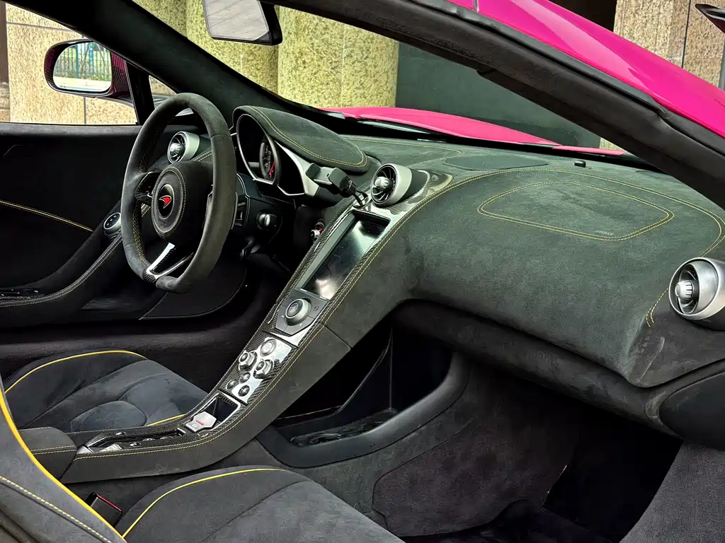 McLaren 12C 2014 — фото 17