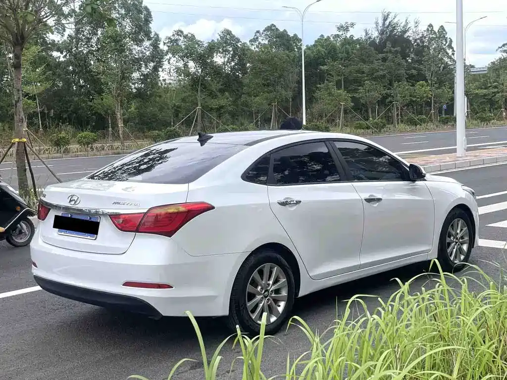 Hyundai Mistra 2015 — фото 9