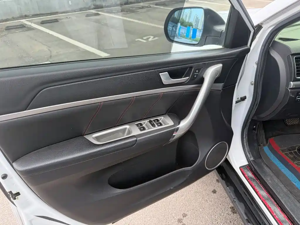 Haval M6 2017