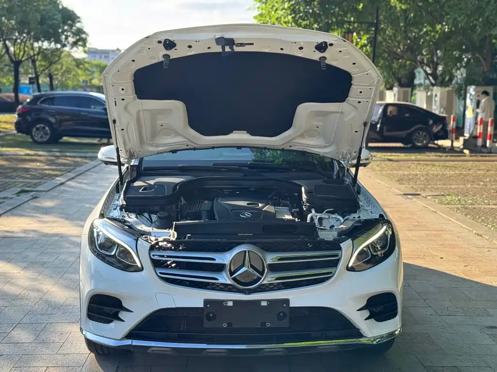 Mercedes-Benz GLC 2018 — фото 21