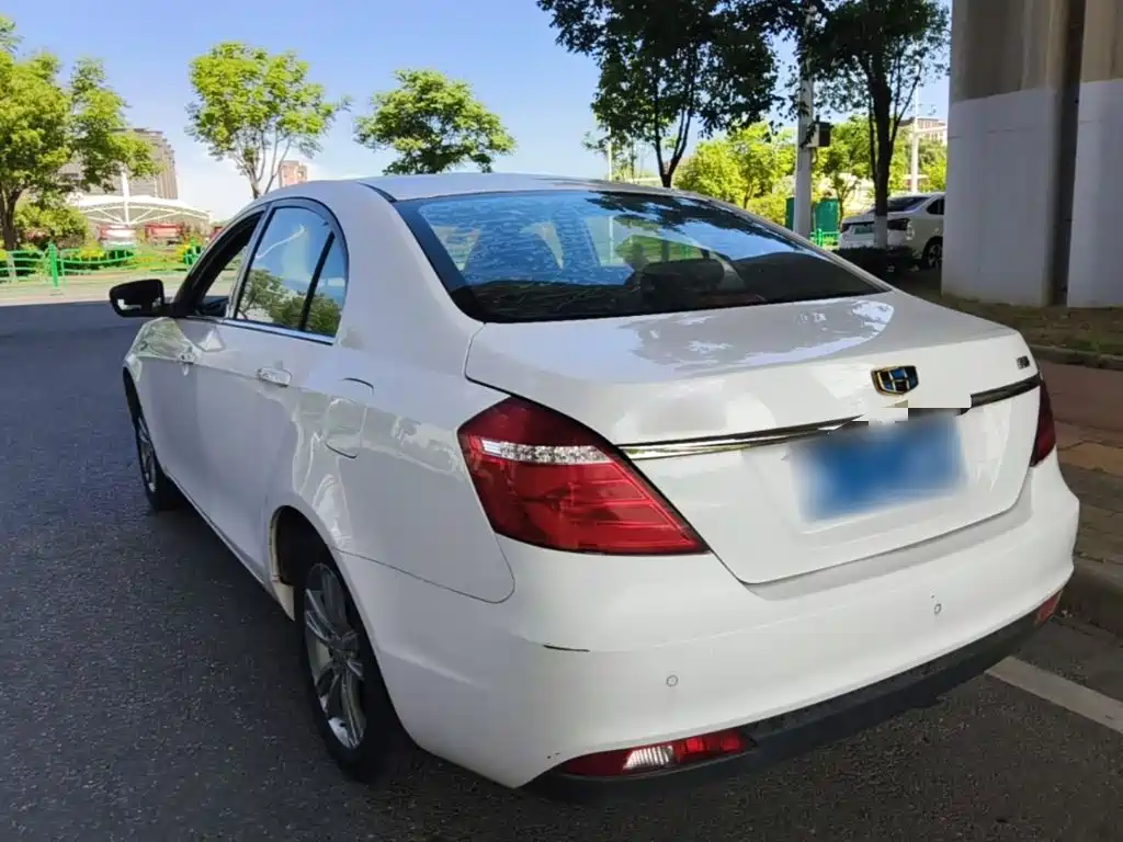 Geely Emgrand 2017